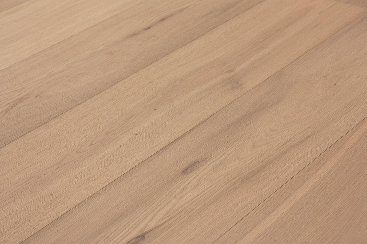 Moscow Light White Oak Wood Flooring Istoria Bespoke Engineered Wood Flooring by Jordan Andrews