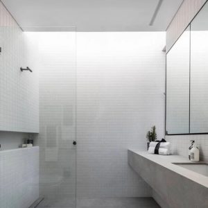 Sugie47-mosaic-tile-by-jordan-andrews