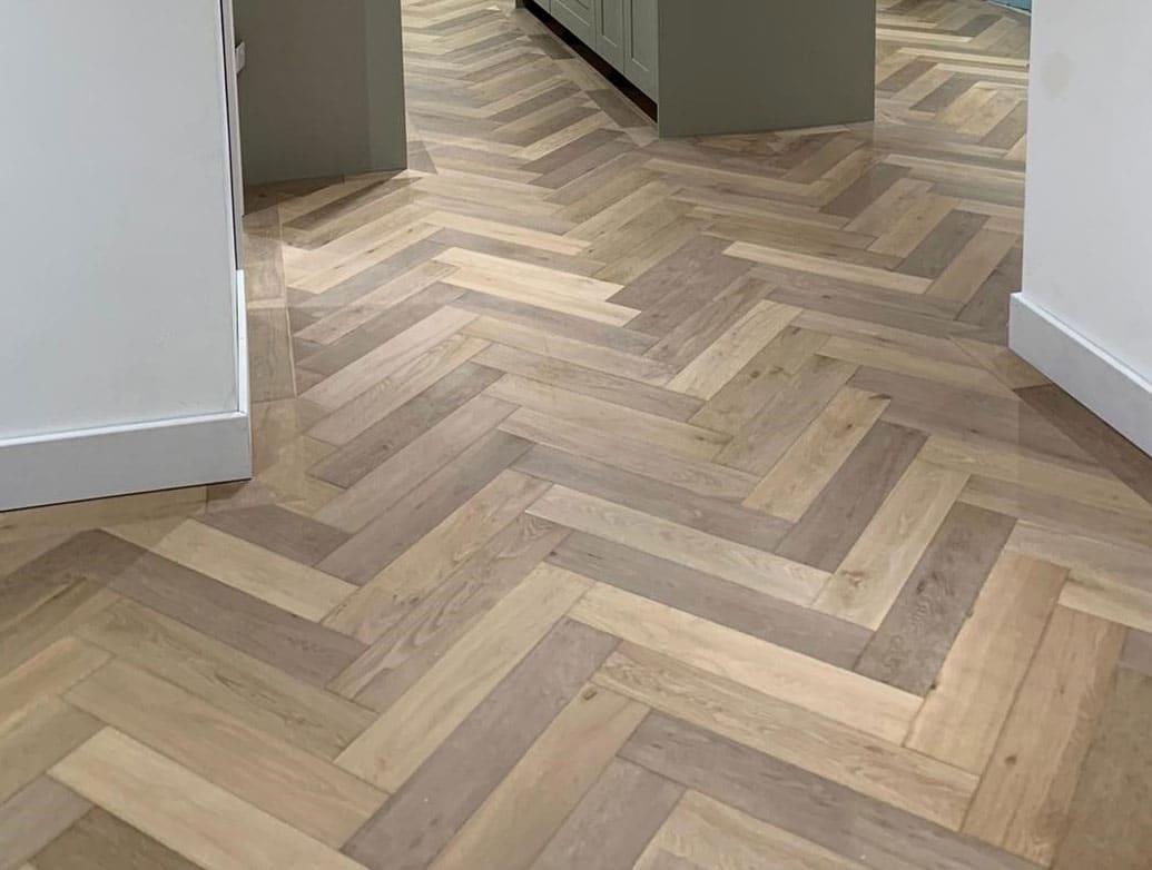 Istoria-Bespoke-St.Pauls-(All-colour-variations)-120x600mm-Herringbone-by-Jordan-Andrews-3