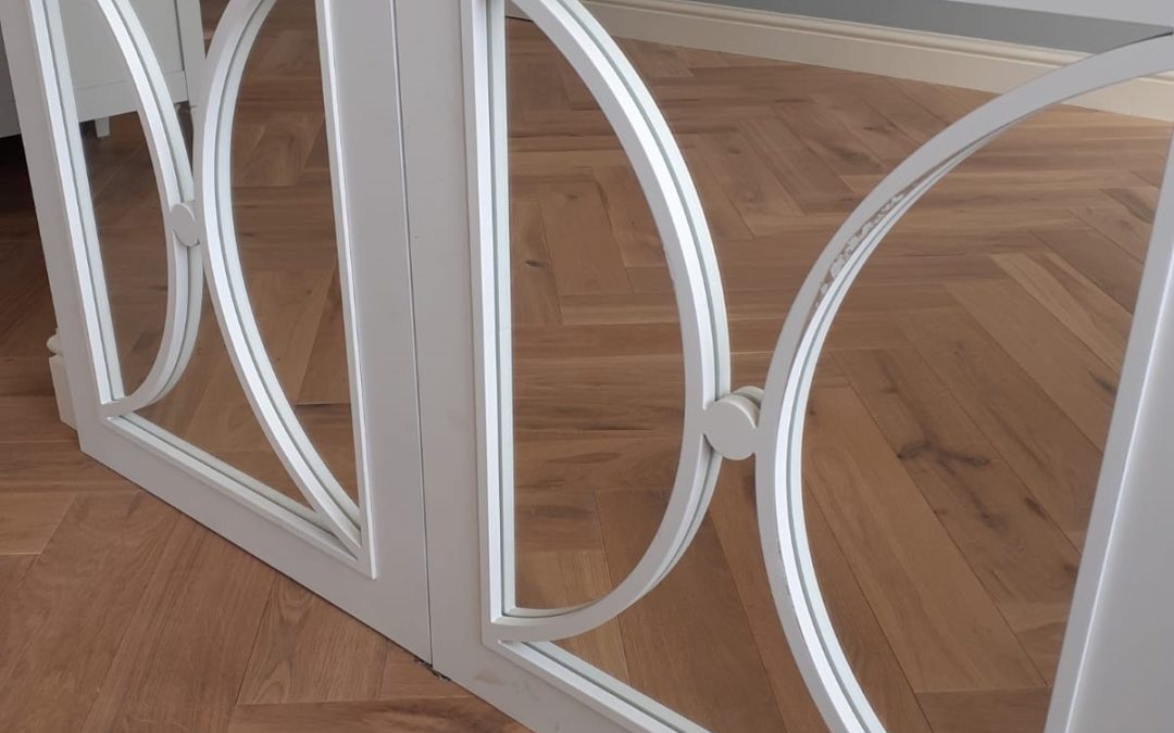 Istoria Bespoke Cirrus in Character Grade 120 x 600mm Herringbone Pattern