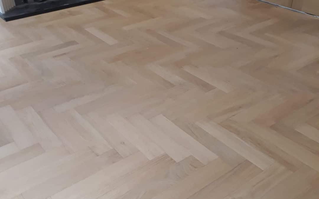 Istoria Bespoke Hibiscus in Herringbone Select Grade 90 x 450mm