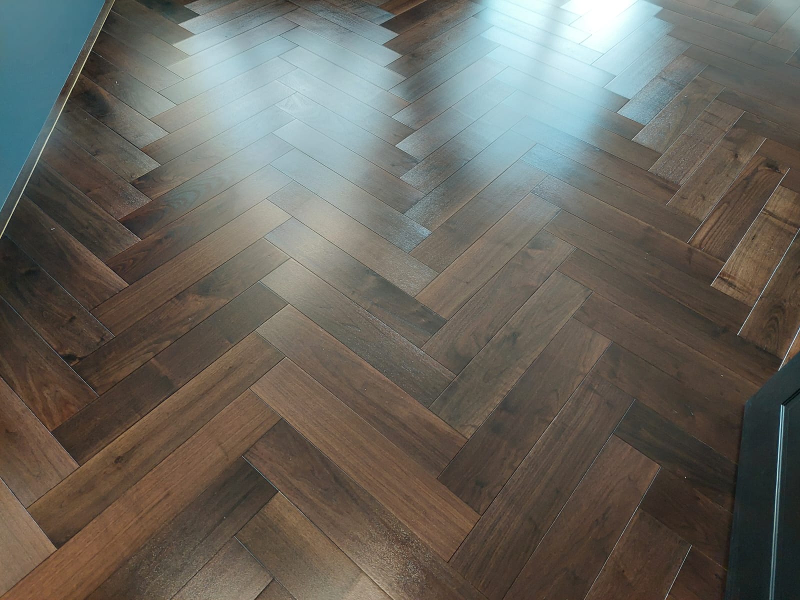 Istoria Bespoke Satin Walnut in Select Grade Herringbone 21 x 120 x 600mm Engineered Walnut Wood Flooring 1